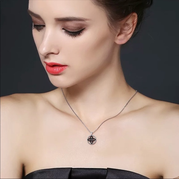 CZ Crystal Silver Adjustable Necklace NEW - Picture 5 of 6